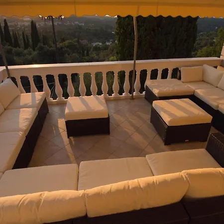 Vila Theodora Gastouri (Corfu)